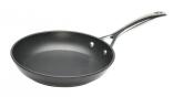 Le Creuset Aluminium-Antihaft-Pfanne flach