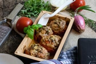 Gefüllte Tomaten mit Buchweizen