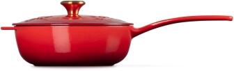 Le Creuset Stielkasserolle Holly Tradition in kirschrot