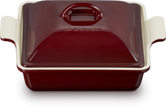 Le Creuset Auflaufform Tradition mit Deckel, quadratisch in garnet