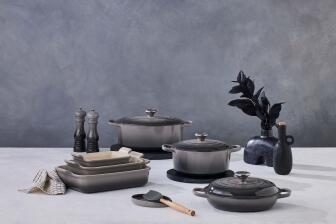 Le Creuset mittlere Kochkelle Craft in flint