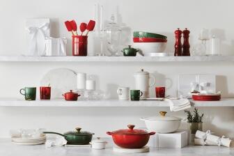 Le Creuset Servierschüssel Holly in artichaut